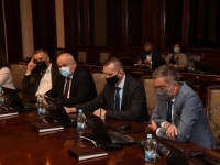 'PRVA POMOĆ' VLADE RS-a ZA GLASOVE: 'Sva ova izdvajanja će platiti građani'