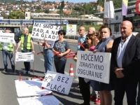'SB' NA LICU MJESTA: Treći protest i deveti mjesec bez plata radnika Agencije za privatizaciju u FBiH (FOTO)