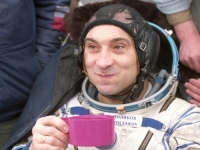 ODLAZAK U LEGENDU: Preminuo kosmonaut koji drži rekord u najdužem putovanju u svemir...
