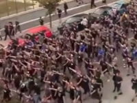 SKANDAL U ITALIJI, GRAĐANI MILANA U ŠOKU: Dinamovi navijači u korteu salutirali NACISTIČKIM POZDRAVIMA (VIDEO)