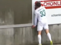 NE PONOVILO SE: Pogledajte strašan udar nogometaša u zid dok je stizao loptu (VIDEO)
