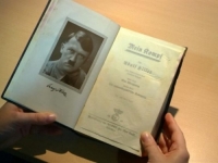 NA METI KRITIKA: Poznati trgovački lanac u Njemačkoj prodavao 'Mein Kampf'