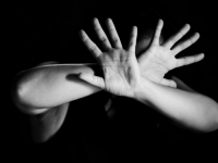 UBISTVO STARICE NIJE JEDINO: Kćerka majku u Sarajevu nedavno smotala u ćilim i zapalila stan