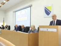 NOVE NAREDBE CIK-a BiH: U četvrtak brojanje glasova za predsjednika RS, mediji mogu uživo prenositi