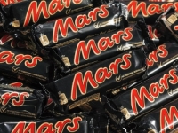 NIJEMCI KATEGORIČNI DA NEMA NEOSNOVANIH POSKUPLJENJA: Američki Mars obustavlja isporuke čokoladica njemačkim supermarketima