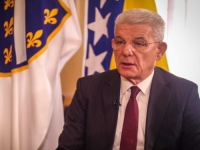 ŠEFIK DŽAFEROVIĆ, OTVORENO O SVEMU: 'Schmidt u svojim odlukama nije tretirao BiH kao cjelinu. Dodik odlazi poražen iz Predsjedništva BiH!' (VIDEO)