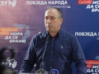 CRNADAK UPOZORAVA: 'Pritisci SNSD-a...  '