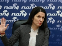 DRAMATIČNO OBRAĆANJE JELENE TRIVIĆ: 'Izborni proces u nekim opštinama je ličio na RATNO STANJE!'