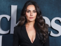 IZAZOVNO: Mila Kunis spojila dva najseksi trenda sezone za premijeru u New Yorku (FOTO)