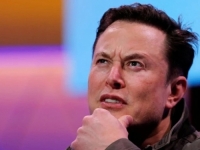 NEOČEKIVANI POTEZ AMERIČKOG MILIJARDERA: Elon Musk preuzeo Twitter i odmah vratio stari profil…