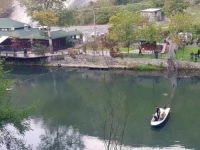 PRVI SNIMCI NESREĆE U SRBIJI: U rijeci Moravi putnici iz Zvornika? (FOTO/VIDEO)