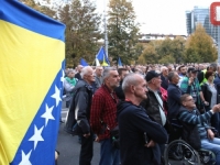 'SB' NA LICU MJESTA (II): Građani BiH žele građansku državu, jednakopravnu i nikakvu drugu ne prihvataju! (FOTO)