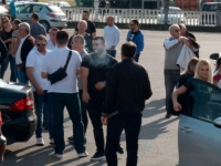 DODIK 'SREDIO' NERADNE DANE: Pristalice SNSD-a zaobilaze naplatne kućice na autoputu (VIDEO)
