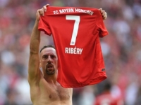 JOŠ JEDNA LEGENDA ZAVRŠILA KARIJERU: Franck Ribery okačio kopačke o klin