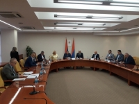 CIK-a, VRISKA I OPŠTA PANIKA: SNSD sazvao i hitan i za njih bitan sastanak