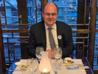 ZBUNJEN, IZGUBLJEN, NEUPUĆEN: Evo kako presude čita 'pravni ekspert' Christian Schmidt!