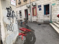 SNAŽNA EKSPLOZIJA U CENTRU SPLITA: Dvije osobe završile u bolnici (VIDEO)