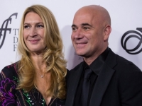 STEFFI GRAF NA NASLOVNICI MODNOG MAGAZINA: Evo šta je rekao Andre Agassi na pitanje stari li njegova supruga... (FOTO)