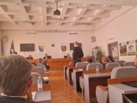 DRAMA U NOVOM TRAVNIKU: 'Prijedlog SDA o uklanjanju zastava tzv. 'Herceg-Bosne' nije prošao zahvaljujući glasovima vijećnika iz Stranke za BiH i SDP-a!'
