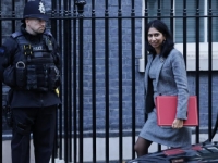 OLUJA NA OTOKU: Britanska ministrica unutrašnjih poslova podnijela ostavku