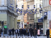 JAVNI POZIV GRUPE INTELEKTUALACA BH. ZVANIČNICIMA I POLITIČARIMA: 'Izjasnite se o Schmidtovim odlukama, niste birani da pregovarate o podjeli BiH'