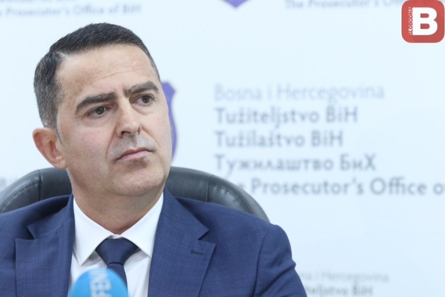 KAJGANIĆ TVRDI DA GA POLITIKA NE ZANIMA: Govorio o predmetima  'Dobrovoljačka', 'Vila Dedinje'; Najavio nove optužnice u najsloženijim  predmetima do kraja godine (VIDEO) | Slobodna Bosna
