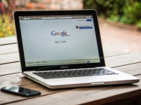OLAKŠICE U NAJAVI: Google uvodi jednostavnu značajku za praćenje pošiljki