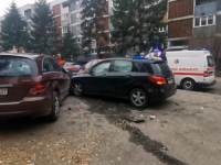HAVARIJA U SARAJEVU: Dvije osobe povrijeđene, više automobila oštećeno (VIDEO)