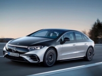 KONKURENCIJA ŽESTOKA: Mercedes drastično snizio cijene najprestižnijih električnih modela