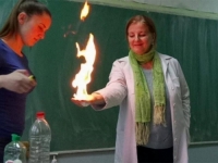 HEROINA NOVE GENERACIJE: Mlada Tuzlanka sa NASA-om istražuje Mjesec, politika se bavi 'papcima'...
