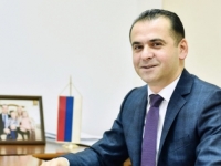 OSTAVKA U SDS-u: 'Tako trebaju svi, i Šarović'