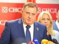 MILORAD DODIK ŠUTIRA SDS DOK JE NA PODU: 'To je gubitnička i potpuno srozana partija i nećemo je moliti da bude dio široke koalicije'