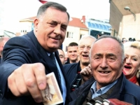 HRONIČNA BESPARICA: RS se zapisima dodatno zadužila za 51,4 miliona KM 