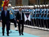 ERDOGAN ČEKA: Turska od Švedske...