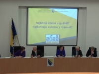 SUTRA ISTJEČE: Da li će CIK ispoštovati Schmidtov rok o...