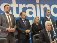 JADI BOŠNJAČKE POLITIKE: 'Nije problem to što su lideri Trojke otišli u Mostar na noge Draganu Čoviću...'