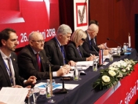OGORČENJE U ČOVIĆEVIM REDOVIMA: 'Alkalajeve bezočne laži su opasan presedan i dodatno izoliraju položaj naše države u svijetu!'