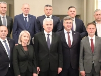 VELIKI SKUP HDZ-ovaca u ZAGREBU: Čović uvjeren u formiranje vlasti u BiH u idućih 45 dana, ali želi da se PRVO DOGOVORI...