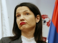RAVNO DO DNA: 'Jelena Trivić - hronika propasti političarke sklone svemu, ne i politici'