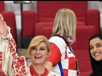 KOLINDA NA TRIBINAMA U KATARU: Bivša predsjednica Hrvatske osvanula u narodnoj nošnji Posavine, sve je objavila na Instagramu…