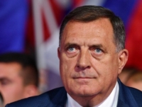 MILORAD DODIK U POTPUNOM OČAJU UZVRAĆA LIDERU DF-a: 'Komšić napušen ili nenapušen, jednako je promašen'
