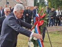 PREKRŠIO 'INZKOV ZAKON': Dragan Čović danas položio cvijeće na grobu ratnog zločinca Mate Bobana!