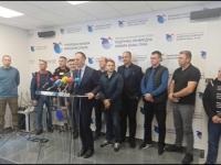 PROIZVOĐAČI PELETA U RS-u NEZADOVOLJNI: Uprkos nižim cijenama skladišta puna, dostavna vozila stoje