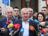 KOJIM PUTEM DALJE: Jesu li uzdrmani SDS i PDP spremni za državnu vlast?