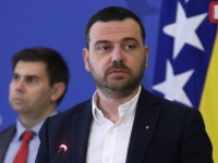 'SB' U PARLAMENTU BiH: Saša Magazinović pita je li normalno da se na doniranje hrane plaća PDV (FOTO)