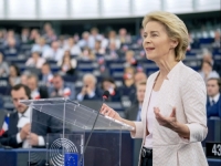 NA POMOLU VELIKI SKANDAL U EVROPSKOJ UNIJI: Ursula von der Leyen pod istragom zbog nabavki vakcina