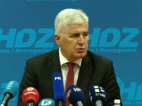 DRAGAN ČOVIĆ SAHRANIO 'LEGITIMNO PREDSTAVLJANJE': 'Većina SDA u Klubu Bošnjaka u Domu naroda FBiH neće poremetiti uspostavu vlasti 'Osmorke' i HDZ-a!'