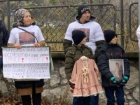 PROTEST PORODICE DŽENE GADŽUN U ZENICI: Krivične prijave protiv odgovornih za smrt djevojčice