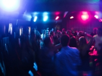 SKANDAL NA POMOLU: Britanski političari na službenim putovanjima piju i idu prostitutkama, viši dužnosnik Laburističke stranke pokazivao je 'sklonost Ruskinjama'