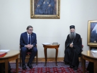 STANJE ŠOKA; SKRUŠENI NA DVIJE STOLICE: Patrijarh Porfirije i Vučić o...